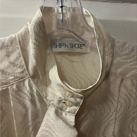 Vintage 80s Cream Ruffle Cravat High Neck Romantic Victorian Blouse - Picture 4 of 4